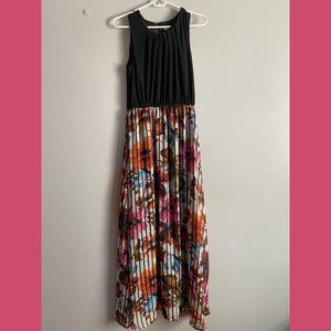 Danny and Nicole | Maxi Dress Multi-Colored Floral & Striped Pattern | Size 10
